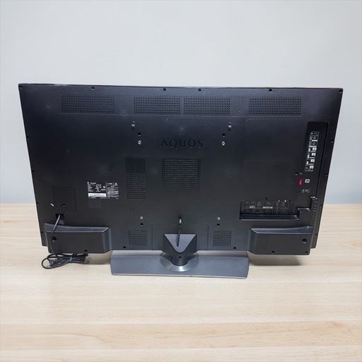 シャープ50V型液晶カラーテレビLC-50U40