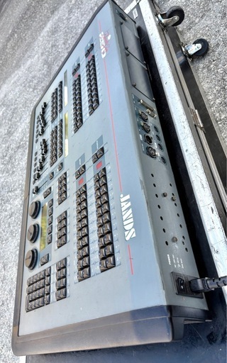 調光卓/JANDS  250