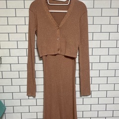 ❤️GRL ラメ入り✨️キャミワンピ×カ－ディガン の画像