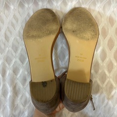 24cm シルバー　サンダル　ヒール4.5cmの画像