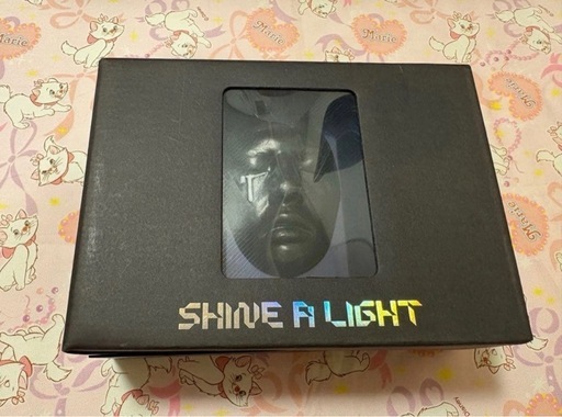 【美品】【初回生産限定】G-DRAGON shine a light アルバム
