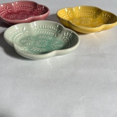 花柄 豆皿 3枚セット クローバー型 小皿 醤油皿 副菜皿 デザート皿の画像