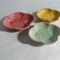 花柄 豆皿 3枚セット クローバー型 小皿 醤油皿 副菜皿 デザート皿の画像