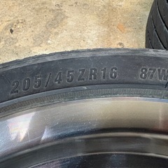 ホイールタイヤ　ブラッドレー　１６インチ ６穴の画像