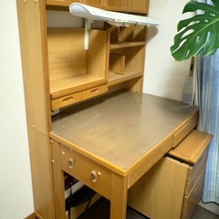 コイズミ学習デスクの画像