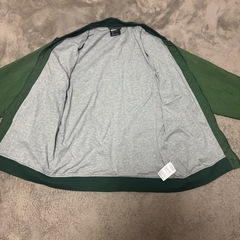 NIKE ナイキ　グリーン　ナイロンジャケットの画像