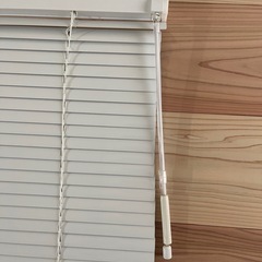美品　ブラインド　カーテン　ホワイト　白　幅120cm 長さ88cmの画像
