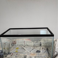 美品　　ガラス製水槽の画像