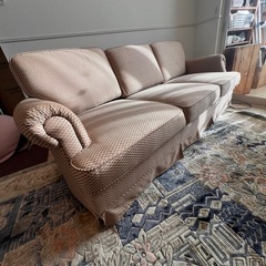 マルニ木工のアンティーク3人がけソファの画像