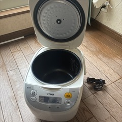 タイガーマイコン炊飯ジャー一升炊きの画像
