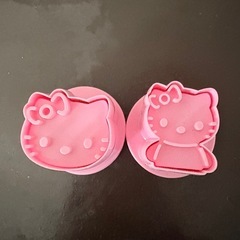 ハローキティ抜き型の画像