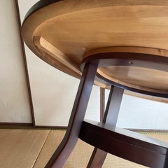 円形テーブル　直径108cm 3/19以降で　和室スタイル　高級感の画像