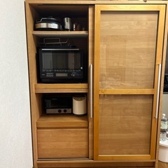 食器棚　の画像