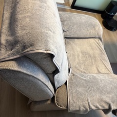 LOWYA  電動リクライニングソファー（分解して搬出出来ます）の画像