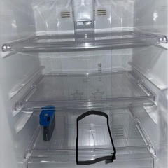 ⭐︎三菱 ⭐︎MR-P15S-B 《2011年式》2ドア冷蔵庫 146L　
の画像