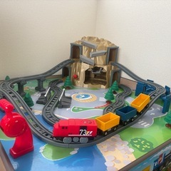 木製トレインレールセット&電動トレインレールセット&木製トイテーブルの画像