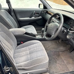 H8クラウン4WD2.5ロイヤルサルーン の画像