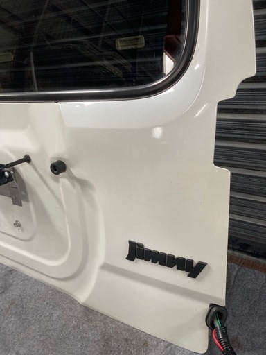 JB23W スズキ ジムニー Z7T パールホワイト バックドア 背面タイヤ無し