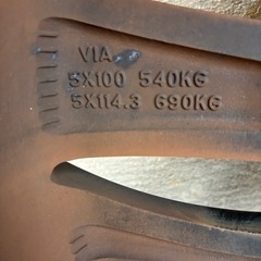 タイヤ4本の画像