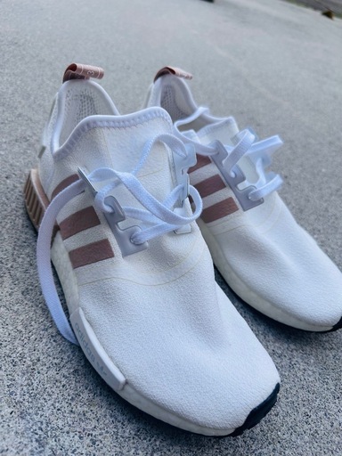 Adidasシューズ Nmd_R1  white ash pearl