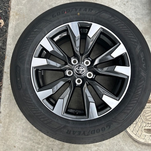 【新車外し美品】新型RAV4 純正ホイール＆タイヤセット ナット付スタッドレス用 RAV4 トヨタ 新型RAV4 純正アルミホイール 18インチ 4本 新車外し