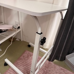 サイドデスク　パソコンデスクの画像