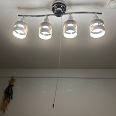 【再掲載】4灯　おしゃれ照明　シーリング ライトの画像