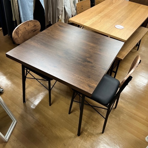 【リサイクル市場エコ伊川谷】2Pダイニングテーブル 2Pダイニングテーブル 横幅80高さ80奥行70.5cm【取りに来られる方限定】