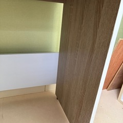 【断捨離中】コンパクトデスク / 引き出し付きデスの画像
