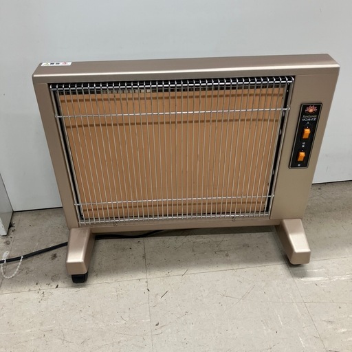 ロ2603-0058 サンルミエ　キュートE800LS 遠赤外線暖房器　通電確認済み　キズ汚れ有り