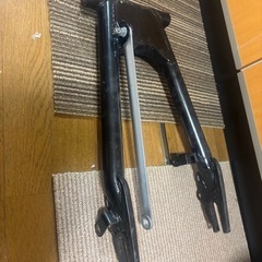 純正 Z400J リアホイールゴールド　スイングアーム　ブレーキ キャストホイール　の画像