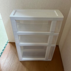 収納ラックの画像