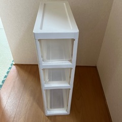 収納ラックの画像