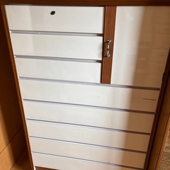 差し上げます。タンスの画像