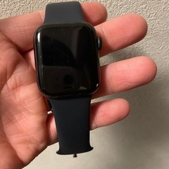 Apple Watch SE 40mm 第2世代の画像