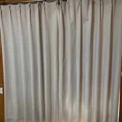 Nitoriカーテン4枚セットの画像