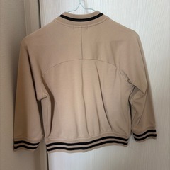 子供服　薄手　上着の画像