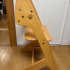 【受付終了】コンビミニ  ベビーチェア　子供椅子   の画像