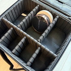 メイク道具収納ポーチの画像