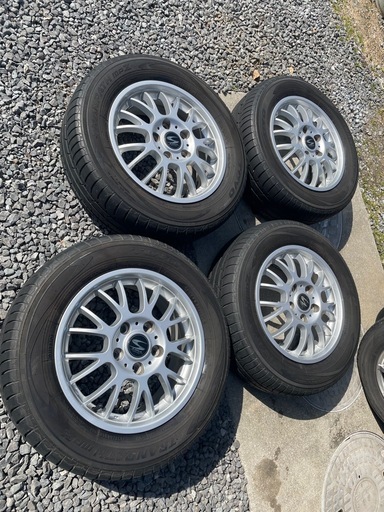 美品ホイール　バリ山タイヤ　15インチ　エスホールド　195/65R15 ４本　PCD114.3 ５穴+53 S-HOLD トーヨート