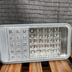 ⭕️新品未使用品、キャリー63t.クリアLEDテールランプ左右
の画像