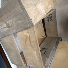 檜の木の枠ですの画像