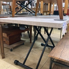 リユースマン倉敷、ダイニングテーブル、グレーブラック、テーブルの画像