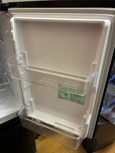 【美品】2019年 三菱電機 MITSUBISHI ELECTRIC MR-P15D-B [冷蔵庫 （146L・右開き） 2ドア サファイアブラック]