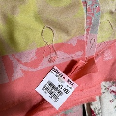 Christian Fischbacher（クリスチャンフィッシュバッハ)など大量生地
の画像