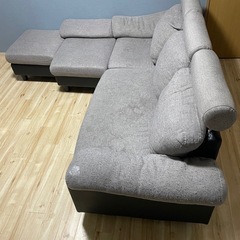 モダンデコ•　ソファーの画像