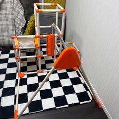 ジャングルジム　鉄棒　滑り台　ブランコの画像