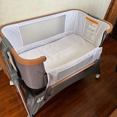 Ubravoo（ユブラボー）のベビーベッドの画像