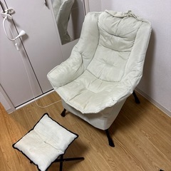 1人掛けチェア＆足置きセットの画像