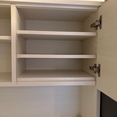 食器棚
の画像
